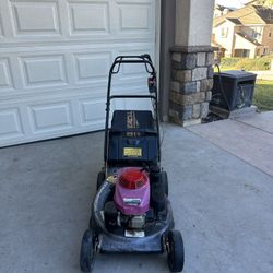 Honda HRC 216 Lawn Mower In Good Working Conditions 