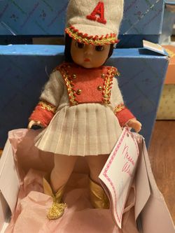 Madam Alexander Doll Miniature Collection