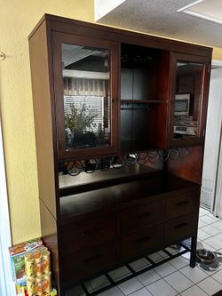 Beautiful China Cabinet, hutch, kitchen