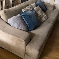 Sleeper couch (living Spaces) 