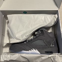 Jordan Retro 5 - Wolf Grey Sz 10.5
