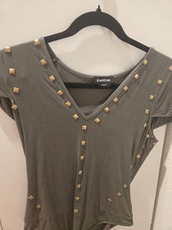 Bebe brand V neck