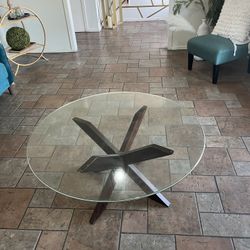 Pier 1 Imports Coffee Table 