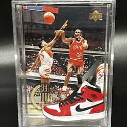 Michael Jordan Shadow Box 3-D Color Match Sneaker/Player Card
