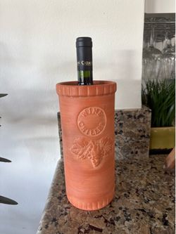 Tuscan style wine chiller