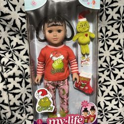 My life As Grinch Doll