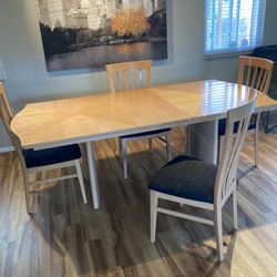 7ft Long Dinning Table Set W/leaf 