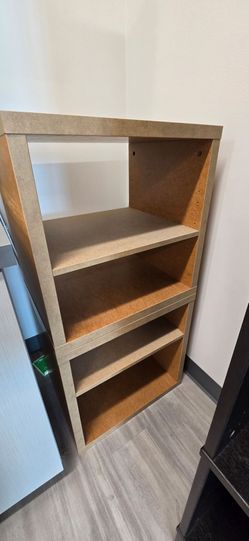 FREE 2 bookcases 77038