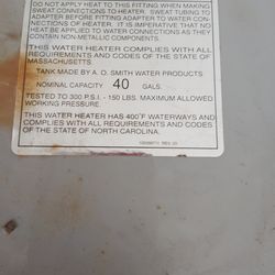 Water heater used working good 40 gallon electric 220