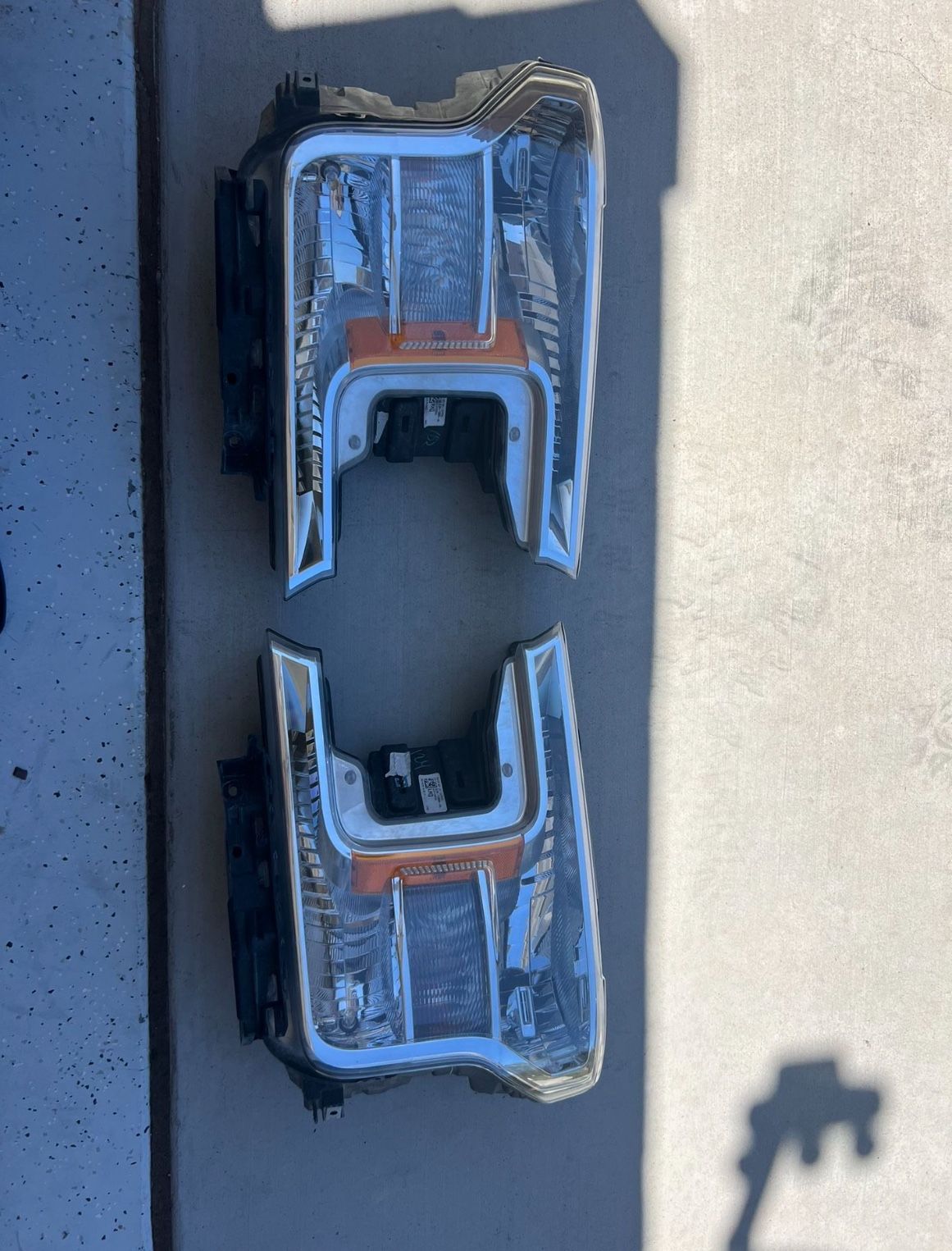 2018 Ford F150 OEM Headlights 