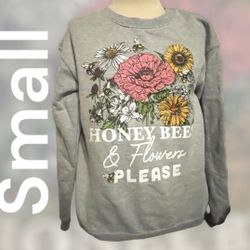 Womens Small - Graphic Print Slogan Honey Bee 🐝 Flower Pullover Sweater  