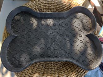 Dog bowl placemat