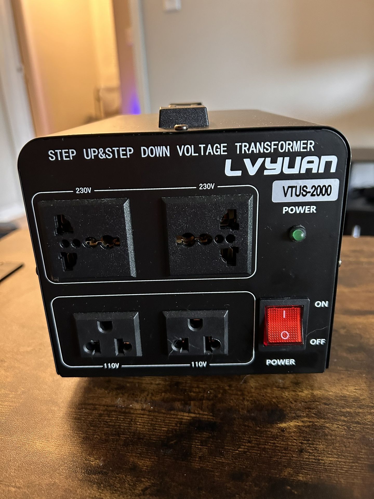 VTF-2000VA 2000W Voltage Converter Transformer(220V to 110V, 110V to 220V) 2000 Watt Step Up/Down Converter 110/120 Volt - 220/240 Volt