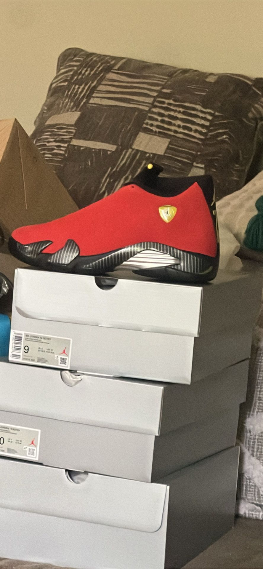 Jordan 14 Ferrari