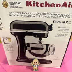Kitchenaid Professional Mixer 5 plus, Never Opened