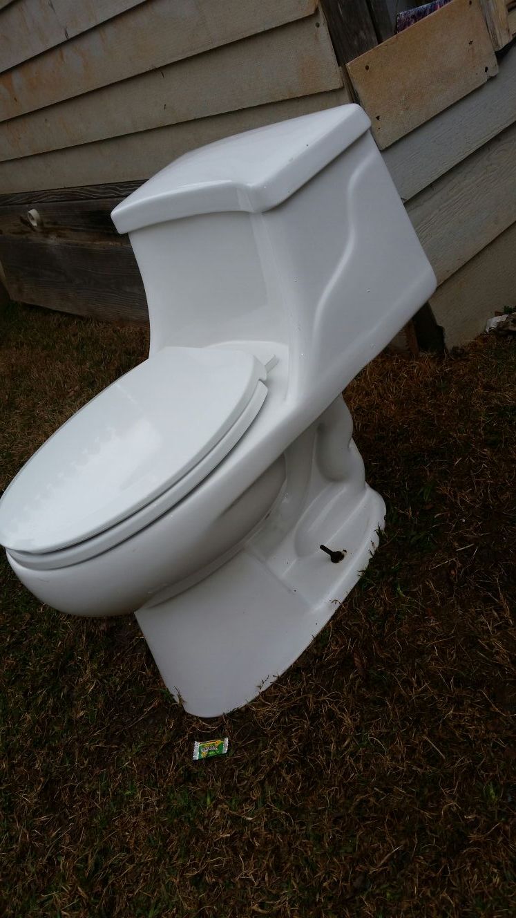jameco toilet 1.6 Gpf 6.0 LPF