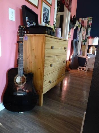 Dresser