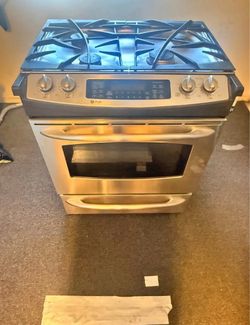 Gas stove