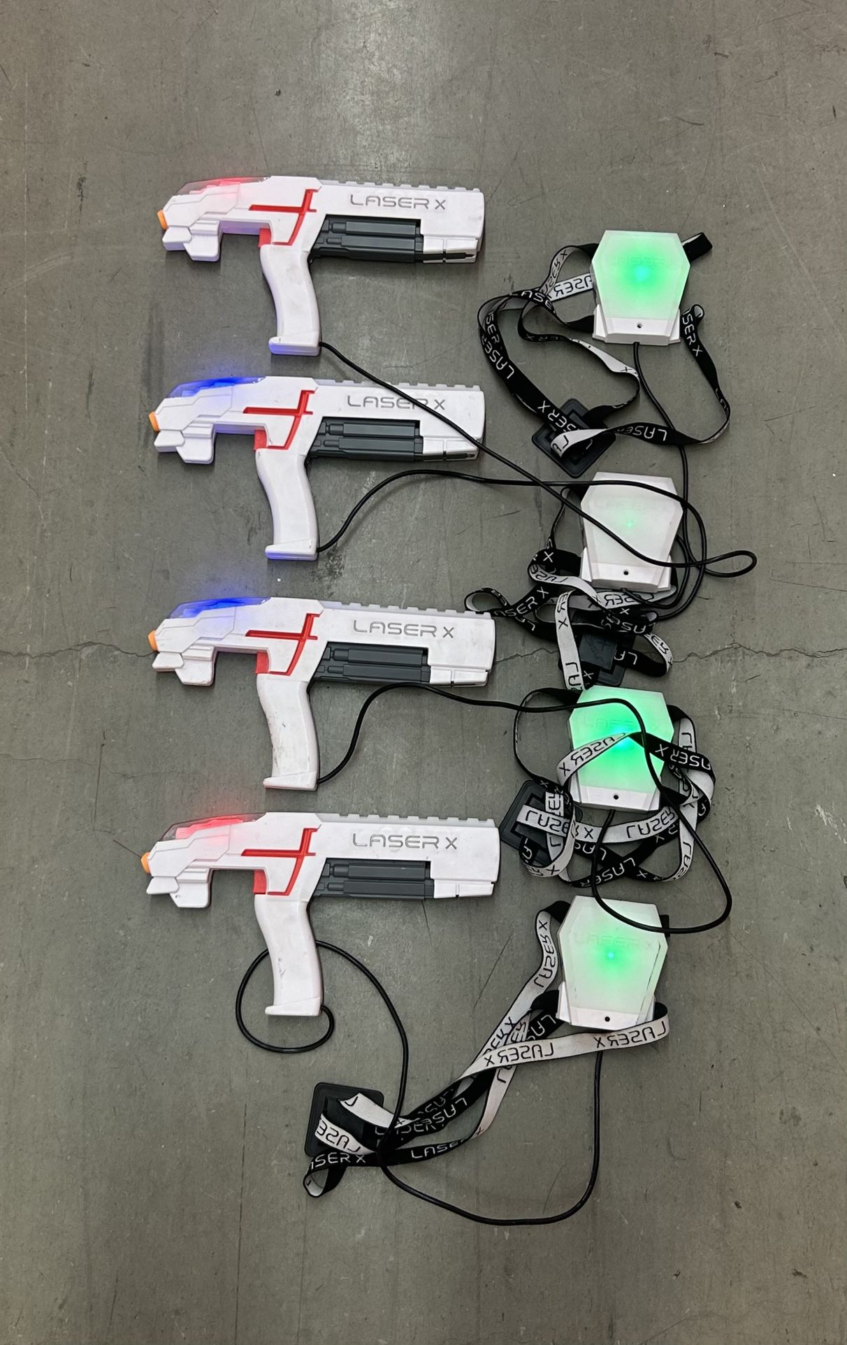 LASER X 4-Player INDOOR/Outdoor LASER TAG Game 👀 (please read description)