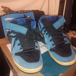 Nike sb dunk j pack mids size 12 authentic Nike skateboarding