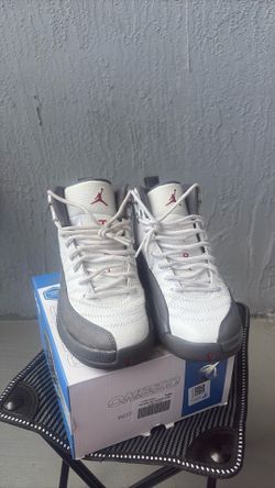 JORDAN 12 RETRO BG DARK GREY 6Y