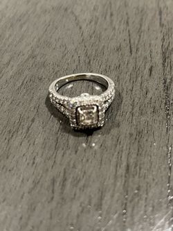 Gold Diamond Ring