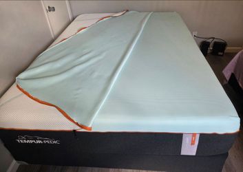 Queen Bed