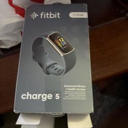 Fitbit Charge 5