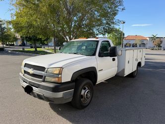 2004 Chevrolet Silverado 3500 Utility Bed Work Truck