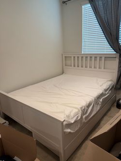 IKEA bed frame Full size with drawers