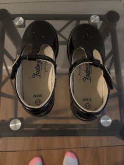 Toddler Girls Van Dyke And Bacon Hard Bottoms Size 9.5