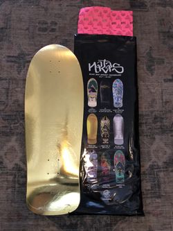 Natas Blind Bag Gold Foil 