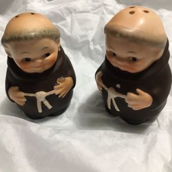 Rare 1956 Goebel Friar Tuck Monk Salt & Pepper Shakers