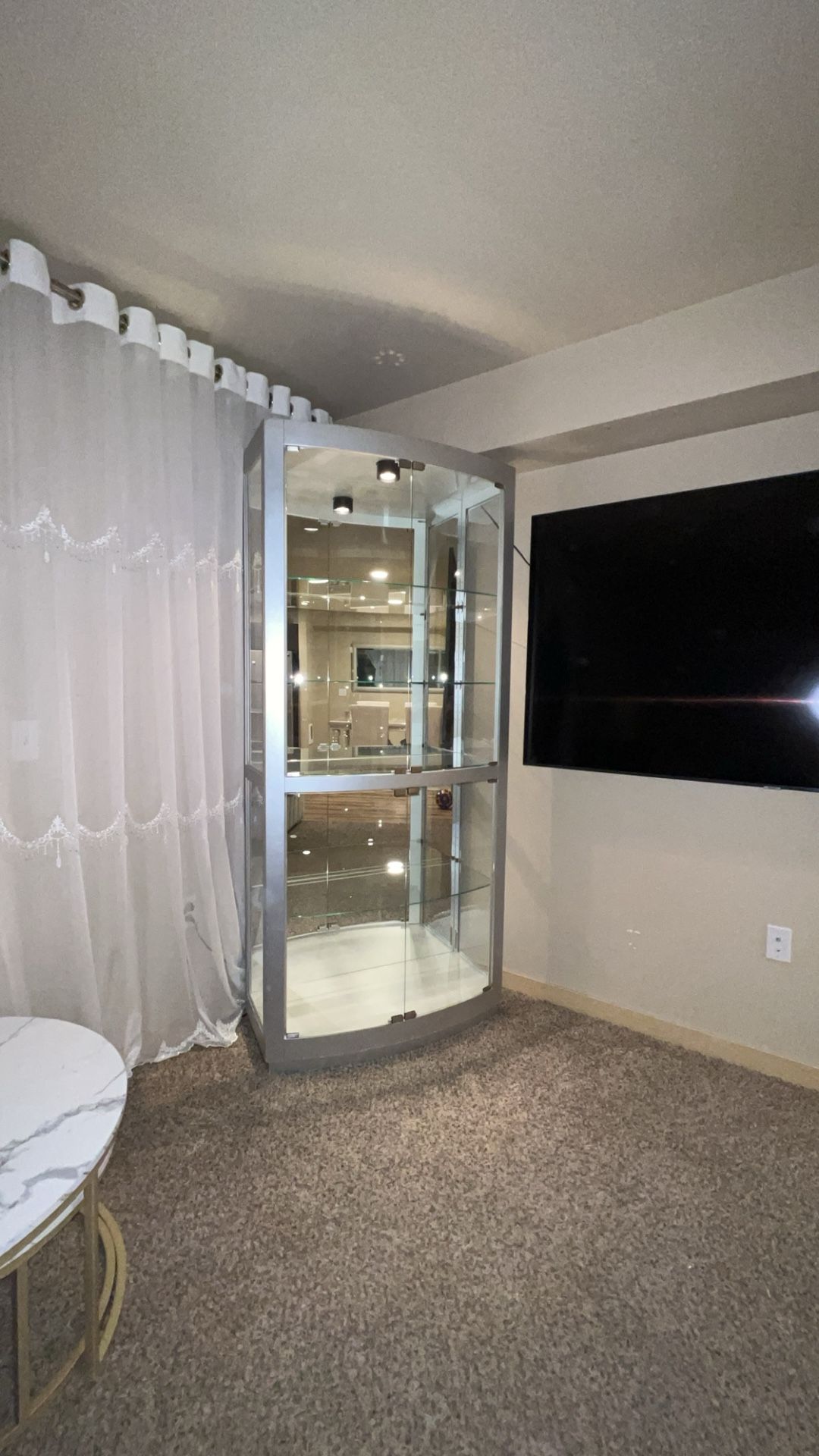 Modern Glass Display Cabinet with LED Lights – Excellent Condition