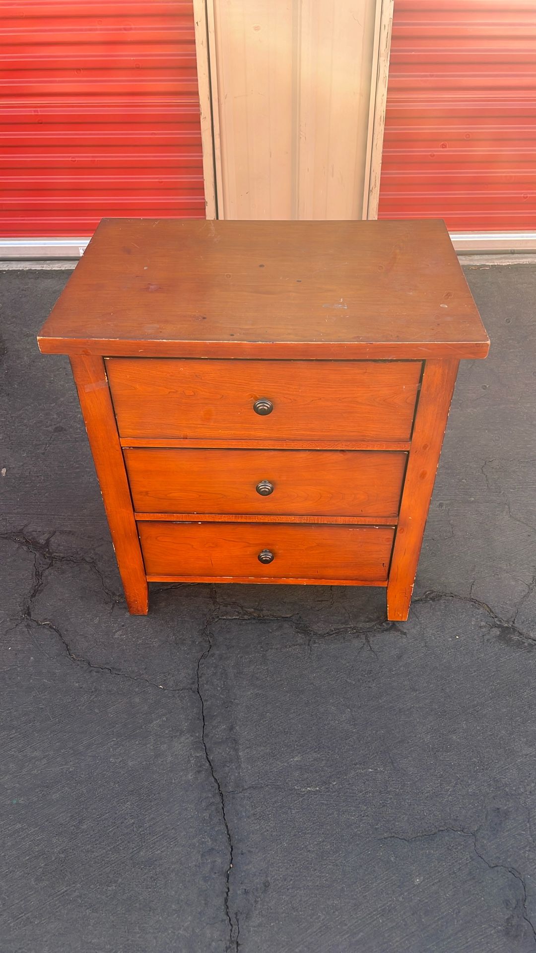 Nightstand/End Table