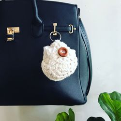 Crochet grocery bag holder