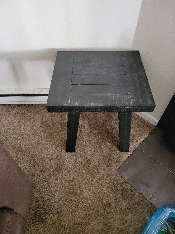 Coffee/End Table
