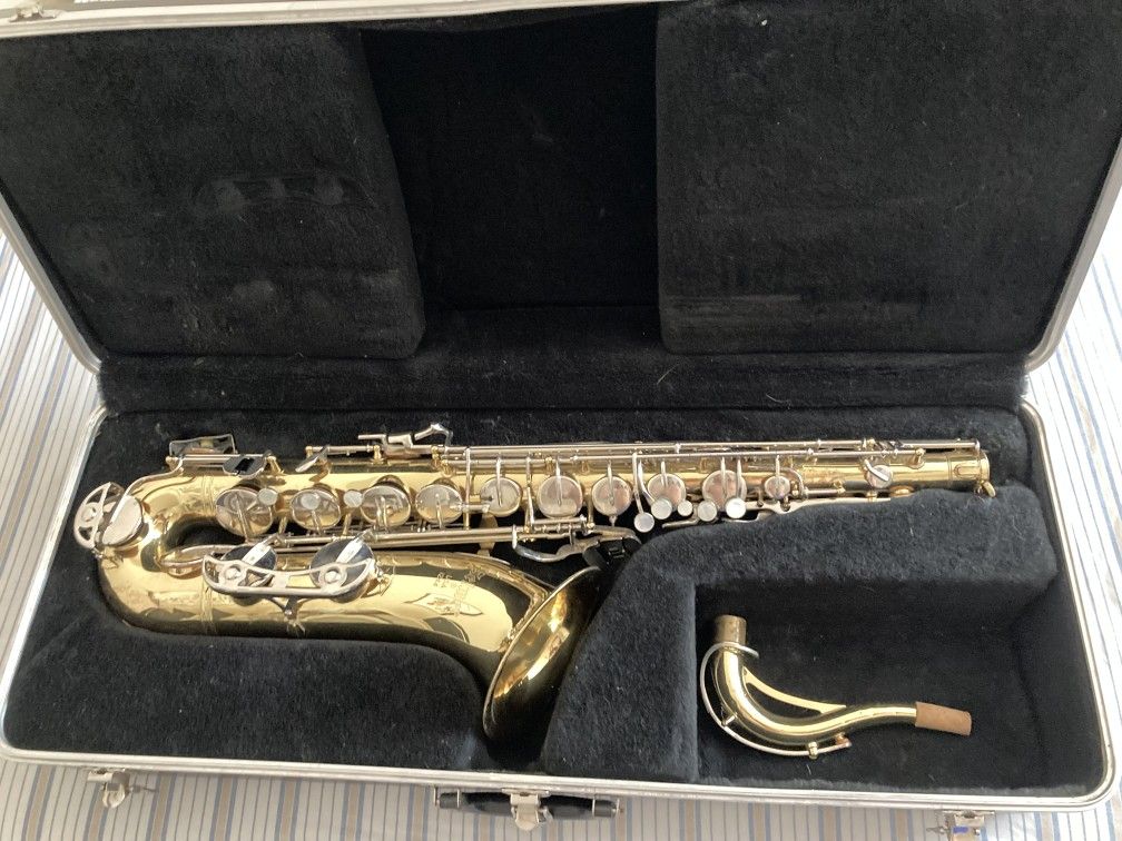 Selmer 1244 Tenor Saxophone 