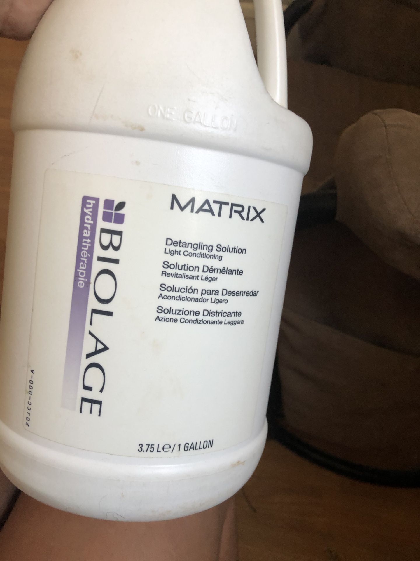 Brand new 1 gallon biolage Shampoo and conditioner for Sale in Portland, OR OfferUp