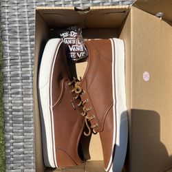 VANS Atwood Men's Leather Shoes Brown/Marshmallow, Size 11.5 VN0A327LLYV