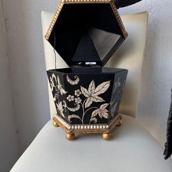 Elegant Hexagonal Decorative Storage Box with Gold Accents