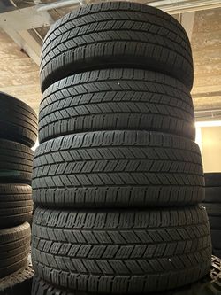 Vendo 265/60/R18 continental las 4 llantas por $220