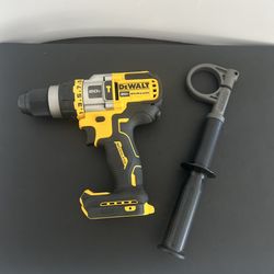 NEW Dewalt 3-Speed Hammer Drill Flexvolt Advantage 20-Volt (Tool-Only) DCD999 