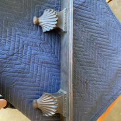 Wooden Knock-knack Shelf