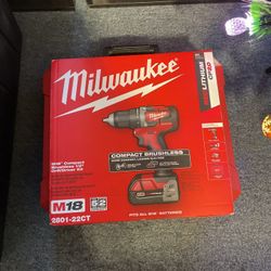 MILWAUKEE.  COMPACT   BRUSHLESS CORDLESS DRILL BRAND NEW NEVER USED 200.00 OBO
