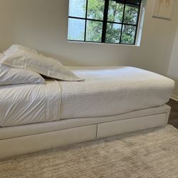 Simmons Twin Mattress + Storage Bed Frame (Drawers) – Clean, Like New