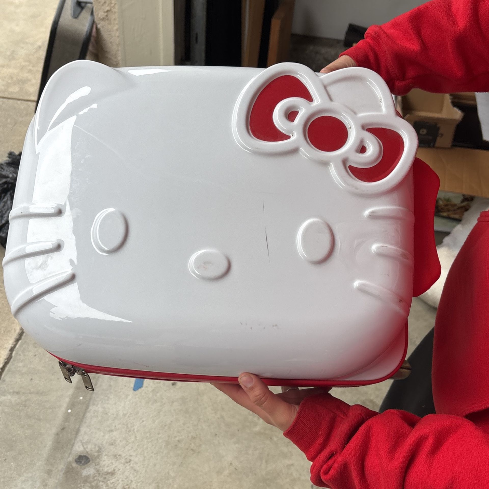 Hello Kitty Suitcase