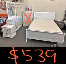 4pc queen bedroom set (queen bed frame,  dresser,  mirror and nightstand No mattress or chest)
