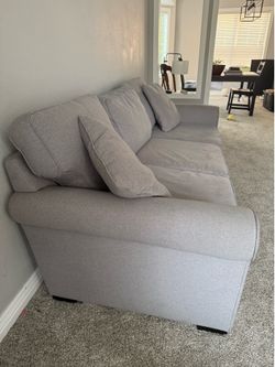 Macys Couch