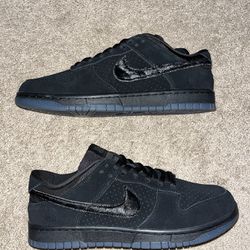 Nike Dunk Low Undefeated 5 On It Black